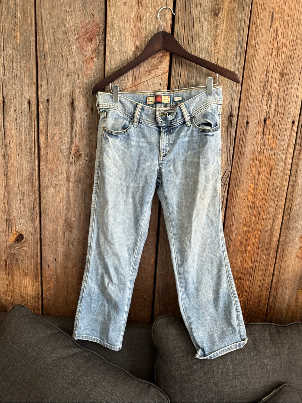 Old Navy Light Blue Straight Leg Women’s Jeans